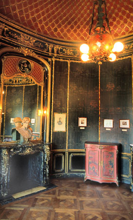 163c